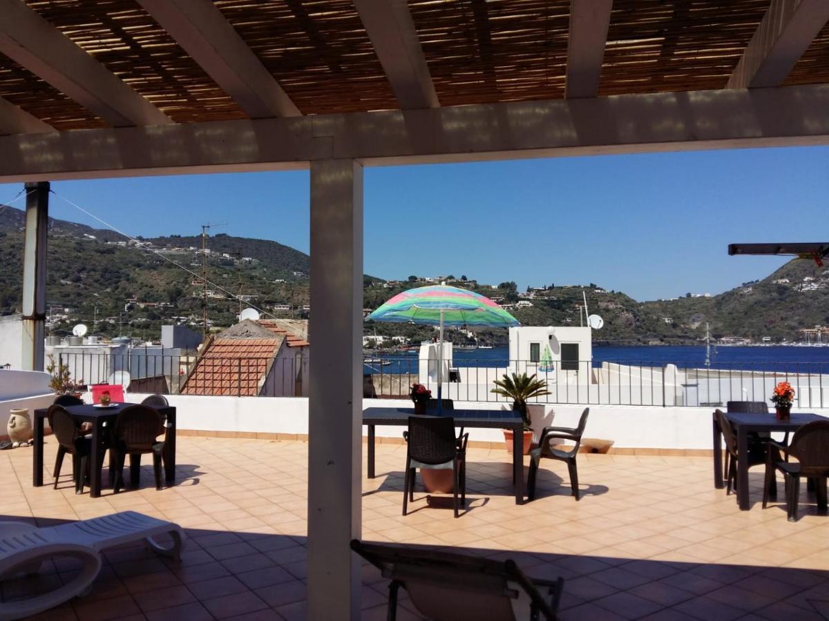 Апартаменты Lipari Centro Storico Flat 7 Min From Port Экстерьер фото
